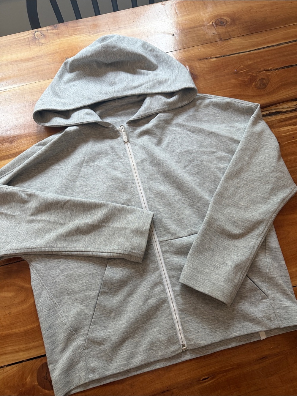 Lululemon Women’s Zip Up Jacket, Size 0/2, Heathered Gray, Lightweight